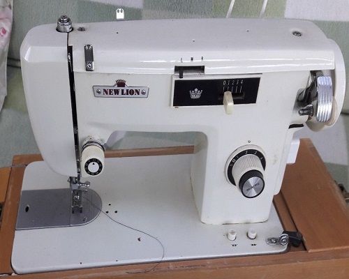 sewing machine