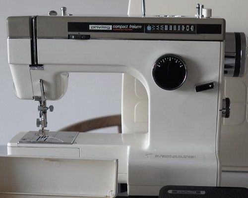 sewing machine