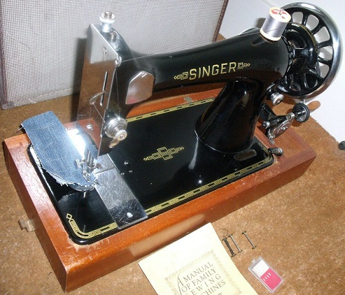 Singer28/27k Sewing Machine Accessories/attachment for Vibrating Shuttle  Singer Family Vintage Sewing Machines -  UK