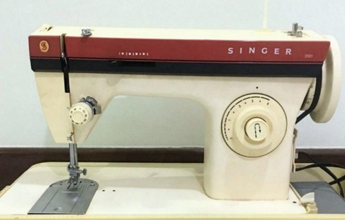 sewing machine