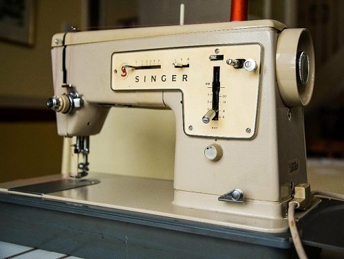 sewing machine