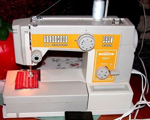 sewing machine